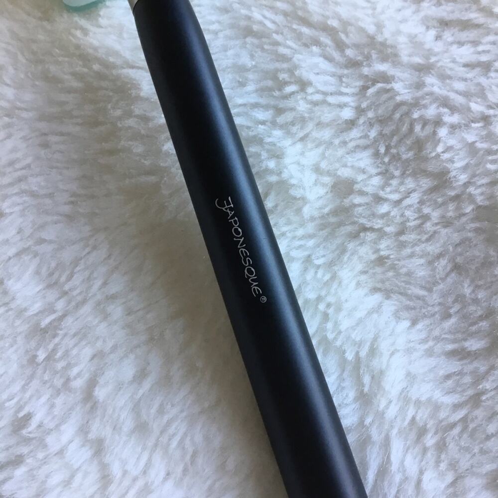 Japonesque Vintage Black Makeup Angled Brush #322 - Picture 3 of 16